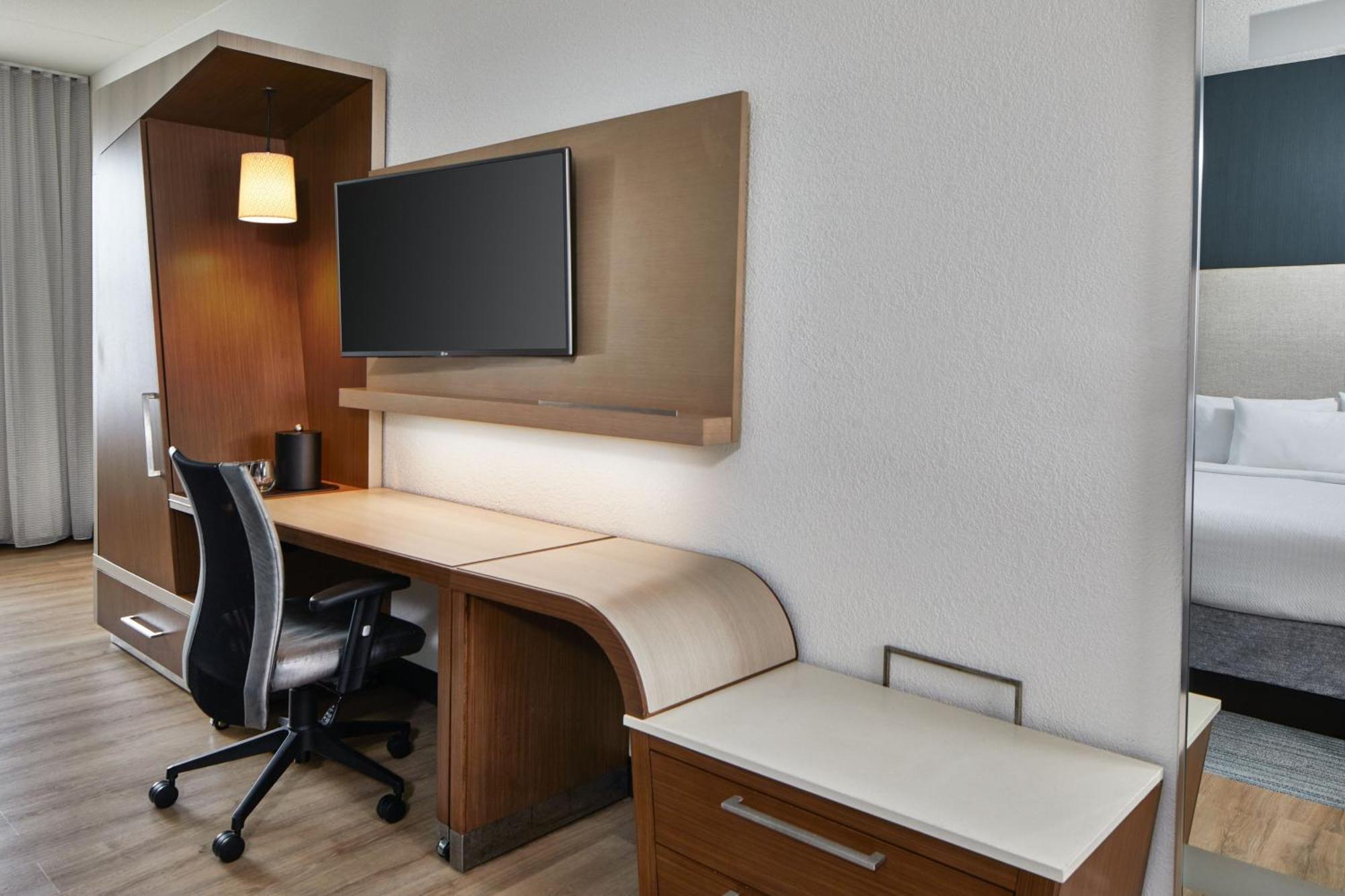 Courtyard By Marriott St. Petersburg Clearwater/Мадейра Бийч Екстериор снимка