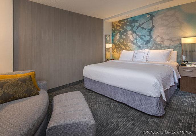 Courtyard By Marriott St. Petersburg Clearwater/Мадейра Бийч Екстериор снимка